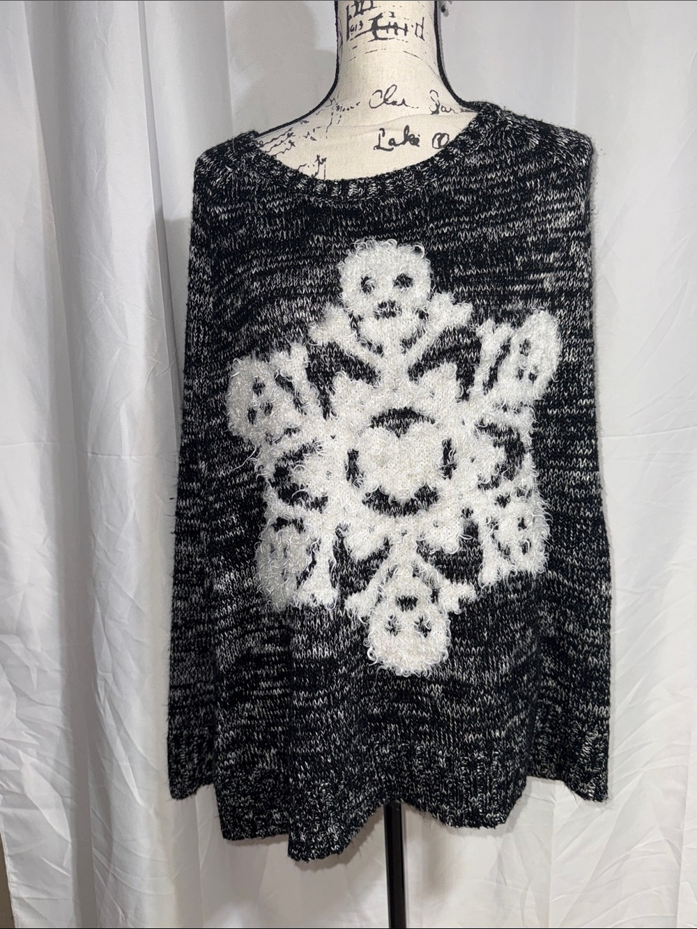 torrid Black & White Skull Snowflake Crewneck Sweater